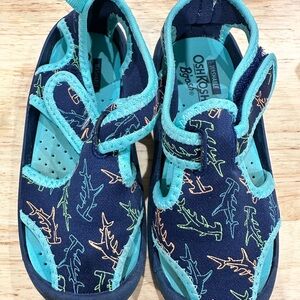 OshKosh B'gosh Navy Sandals with Teal Trim and Multicolor Shark Stitching